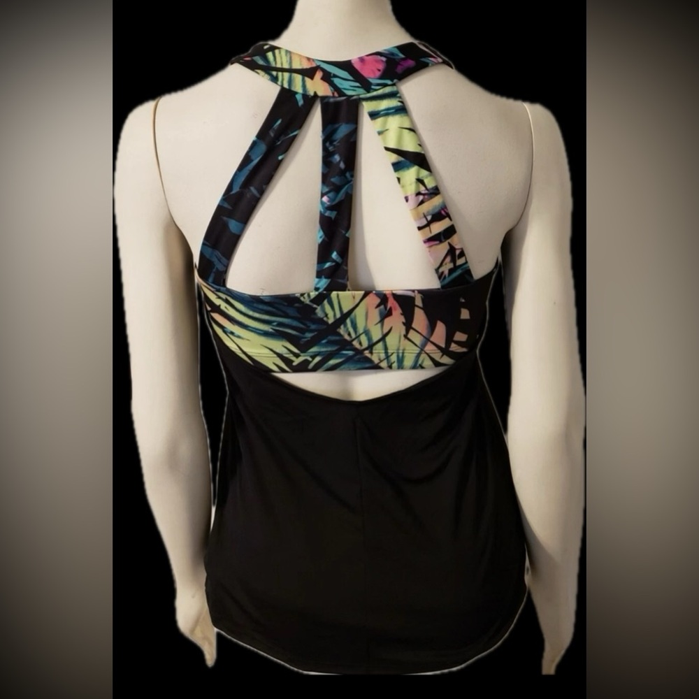 GapFit tank bundle: 3 workout tanks! size M